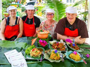 Aoywaan Riverside Thai Cuisine Cooking Class